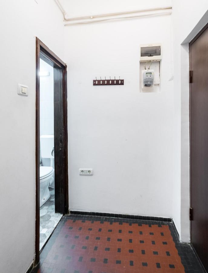Sleek Comfort - A Blend Of Style And Convenience Appartamento *