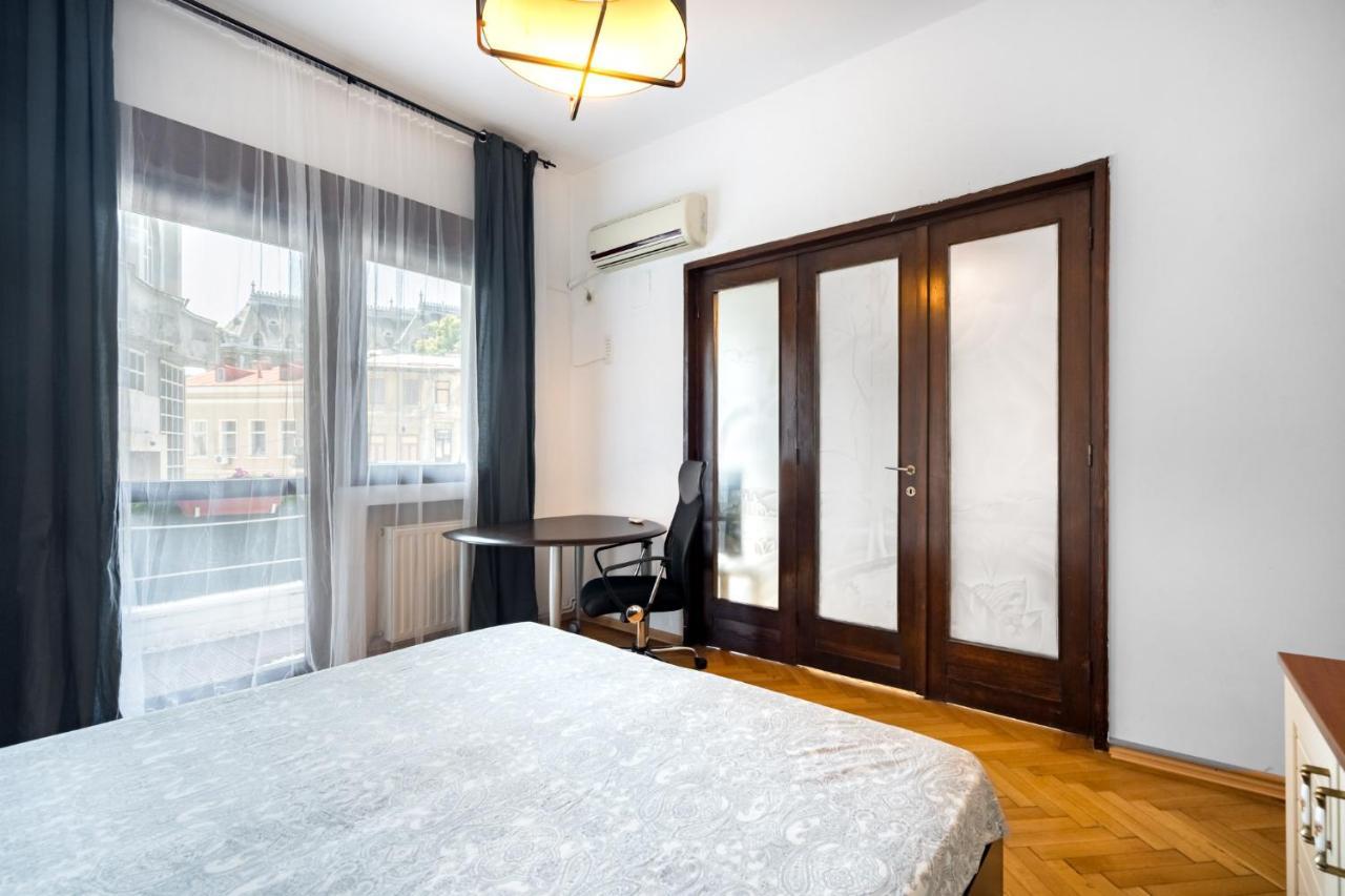 Sleek Comfort - A Blend Of Style And Convenience * Bucarest